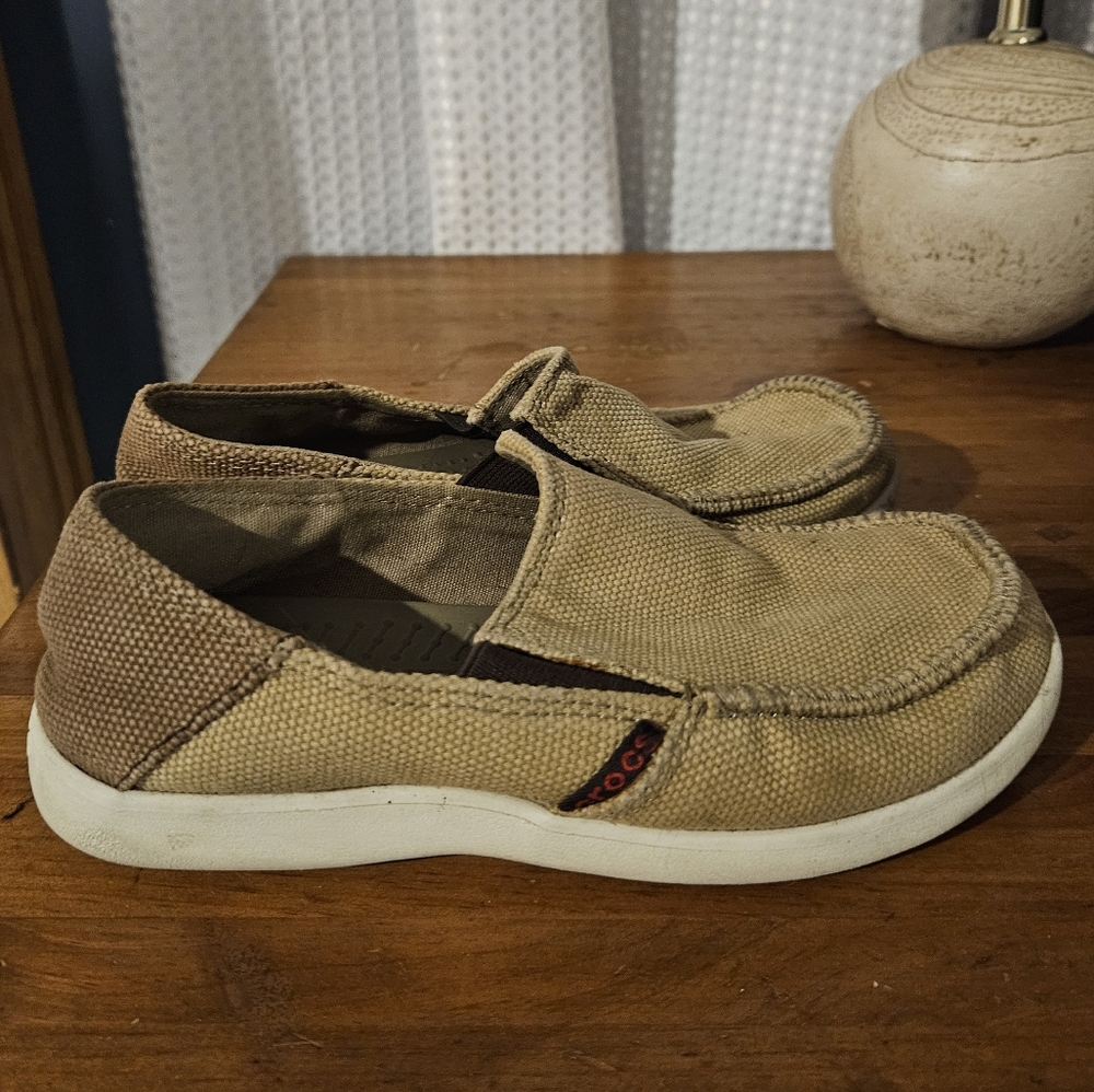 Crocs Neutral Slip On